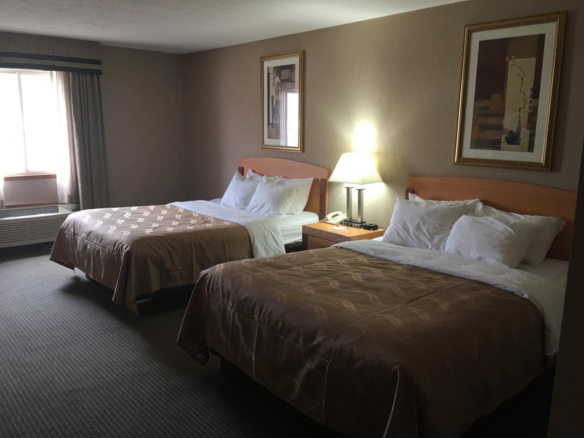 Inn Quality - Bloomington Nashville
